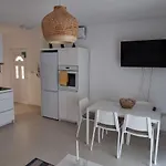 Leana Appartement *