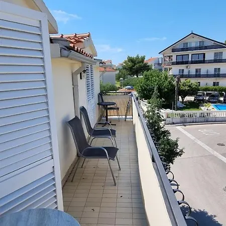 Leana * Vodice