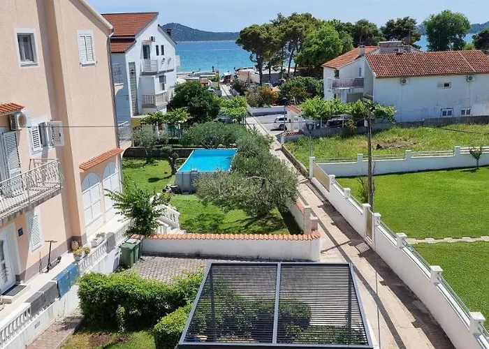 Leana Apartamento Vodice